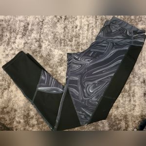 Reversible leggings, green and black, pockets,xl,gym pants